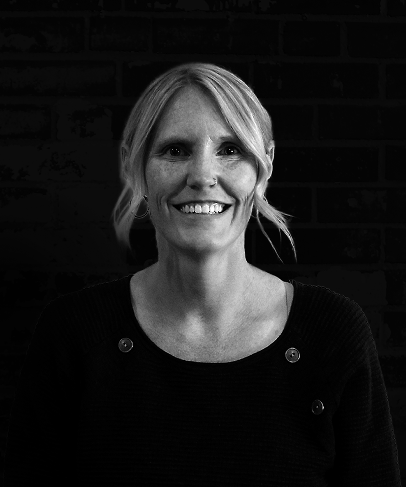 LAURA KEEN